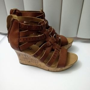 👡 Women's American Eagle High-Heeled Sandals